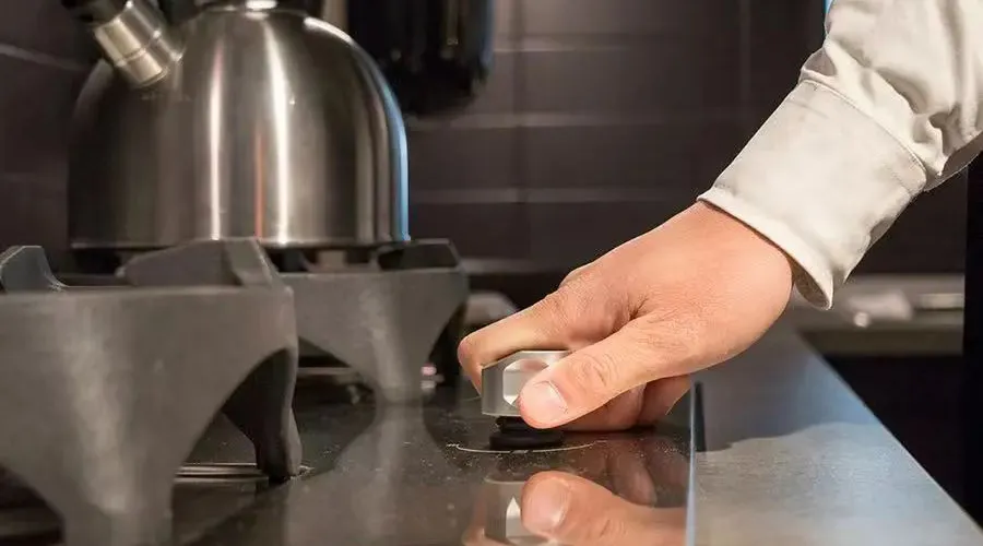 出門在外 燃?xì)獍踩环潘?/>
							</div>
							<div   id=